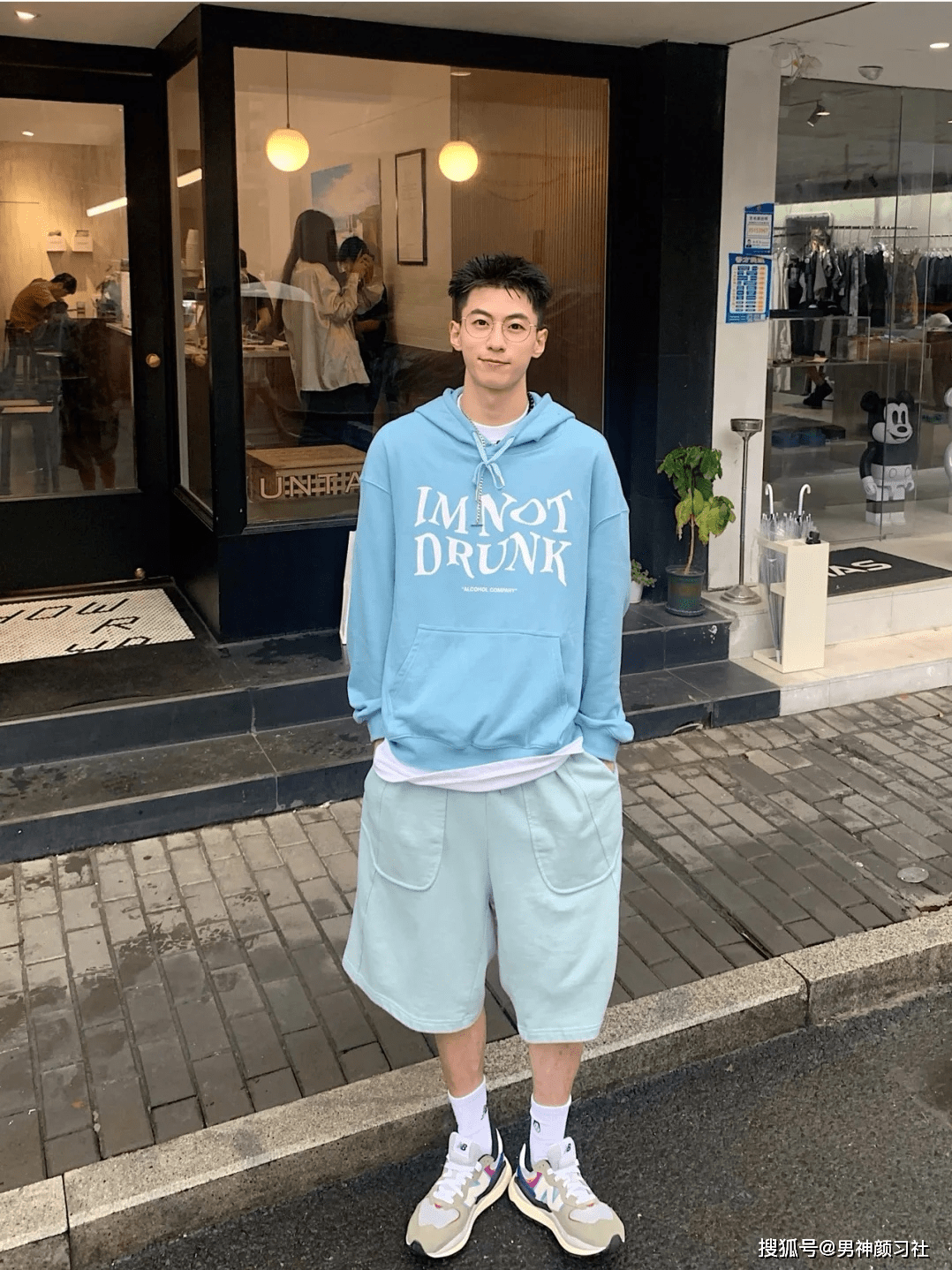 设计|男人穿搭的品味主要是看搭配和想法,而非一味地追求品牌?