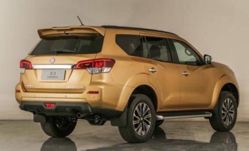 新款日产途达亮相搭23t柴油价格不变这才是越野车标配