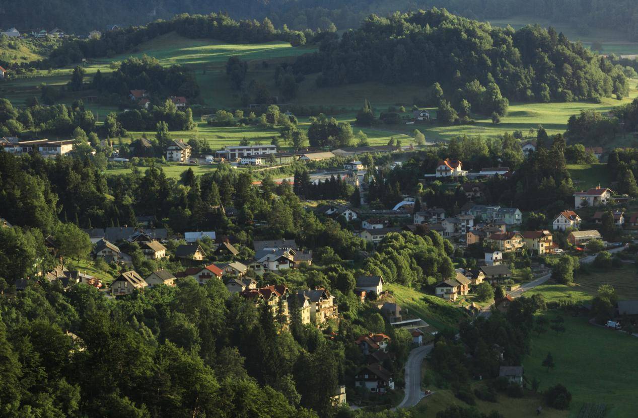 探秘斯洛文尼亚的浪漫,寻找建筑里的爱意_sadar