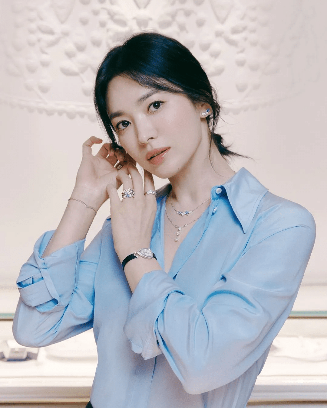白女士都是淡颜，为什么赵露思化妆比素颜丑，乔欣却能撑破颜值天花板？