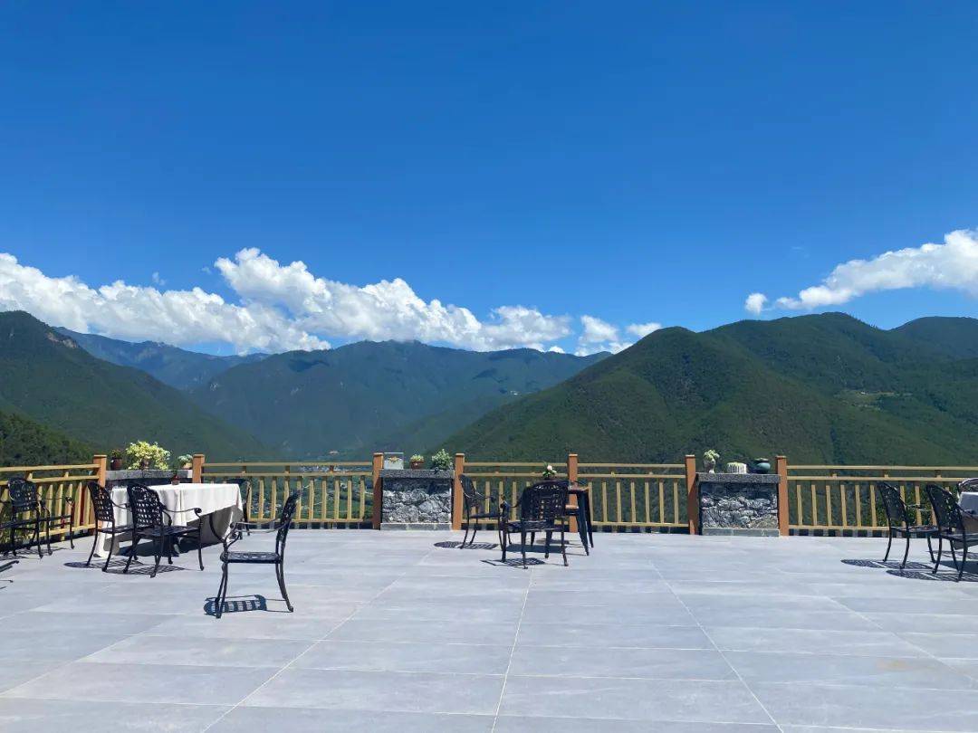 Wine|百馥访谈|前四大会计师事务所税务合伙人安洁,香格里拉葡萄酒产区研学感受