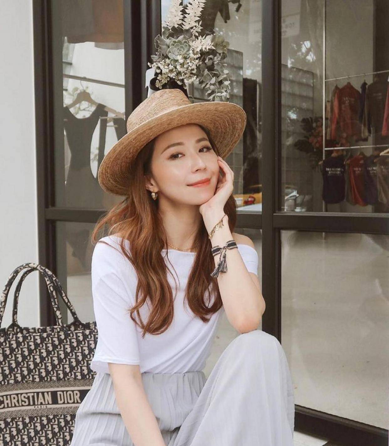 发型50岁的女人，建议避开这3种发型，不仅大妈感十足，还显老没气质