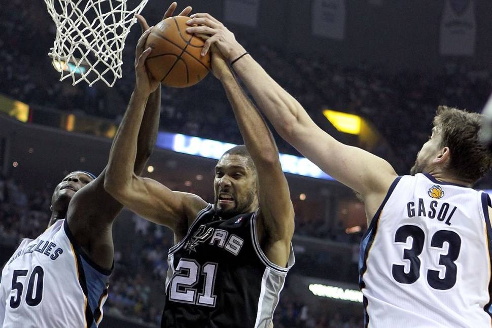 10-11赛季灰熊黑八战胜马刺,兰多夫天神下凡次轮系列赛