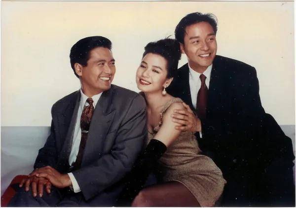 情侣|1991年，钟楚红和发哥、张国荣演情侣，凭两支舞就征服了观众2