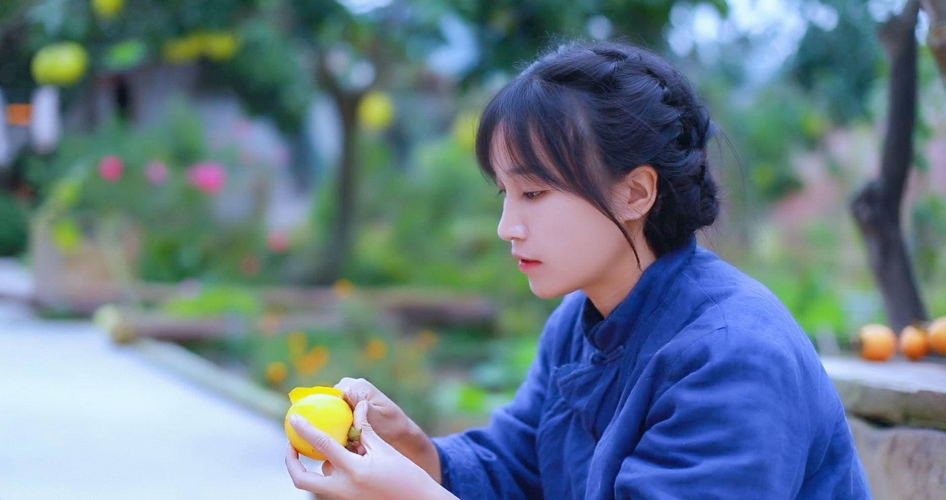 原创网红李子柒"爽约"的第71天,她终于被资本打败了?