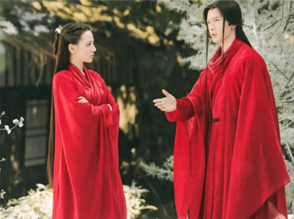 古代浅谈中国古代服装中红色审美的三种观念