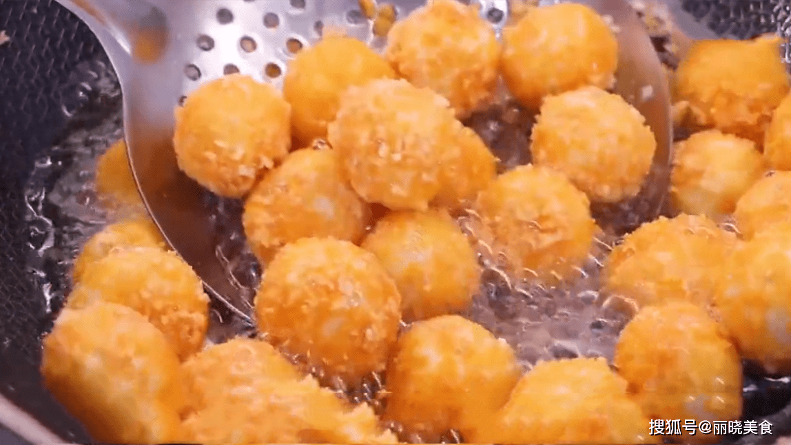 原创秋季忌寒忌燥这12种秋果要多吃润肺健脾胃应季而食滋补