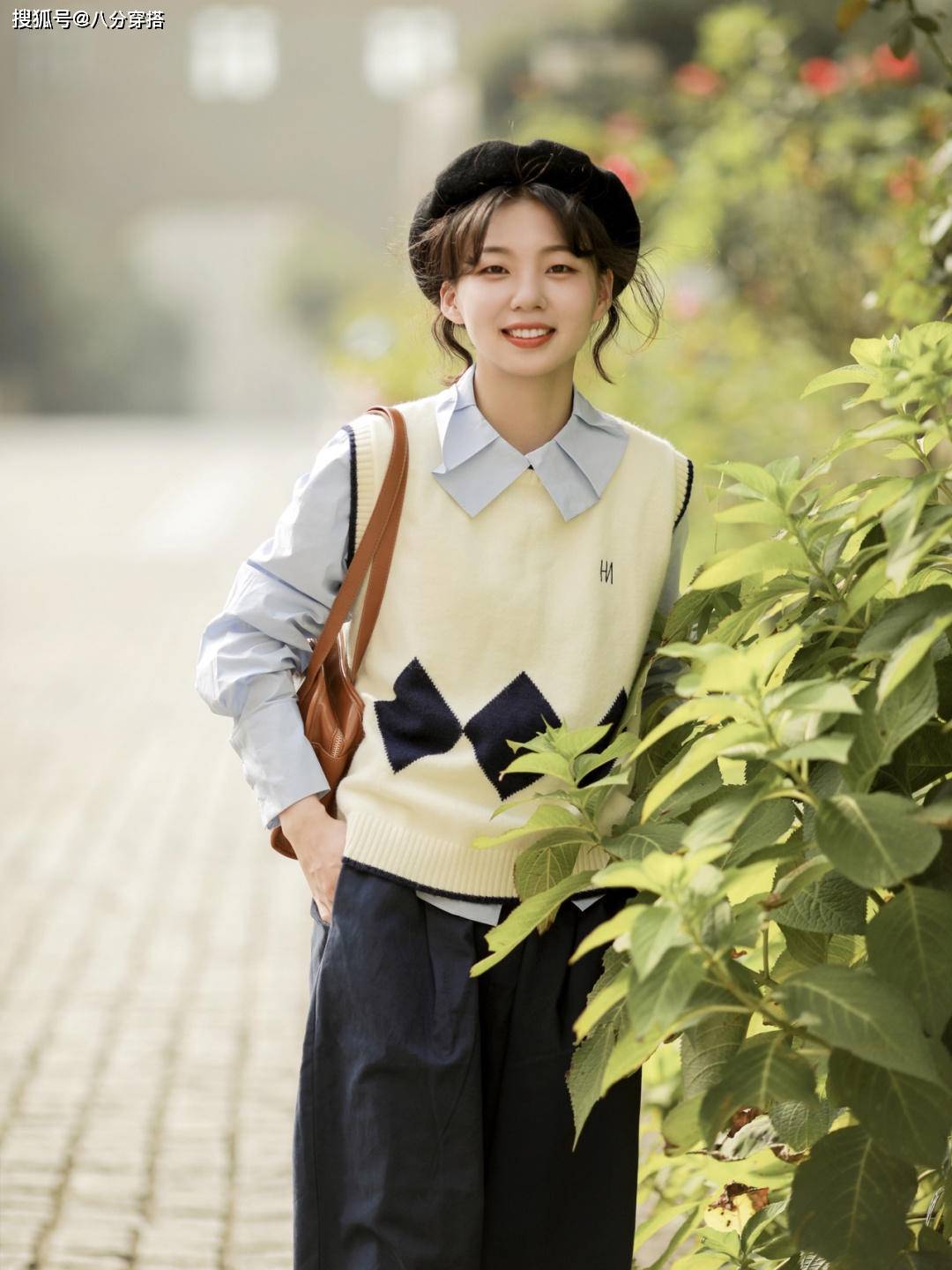 卫衣 小个子女生秋天怎么穿？看看这些显高显瘦的小技巧，实用又日常