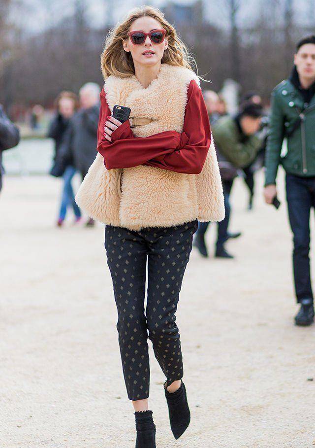 毛衣 过年穿红色,这样穿时尚又得体!