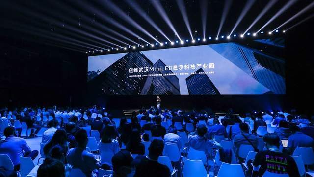 技术|创维旗舰新品刷新“真实”定义，全面进击高端市场