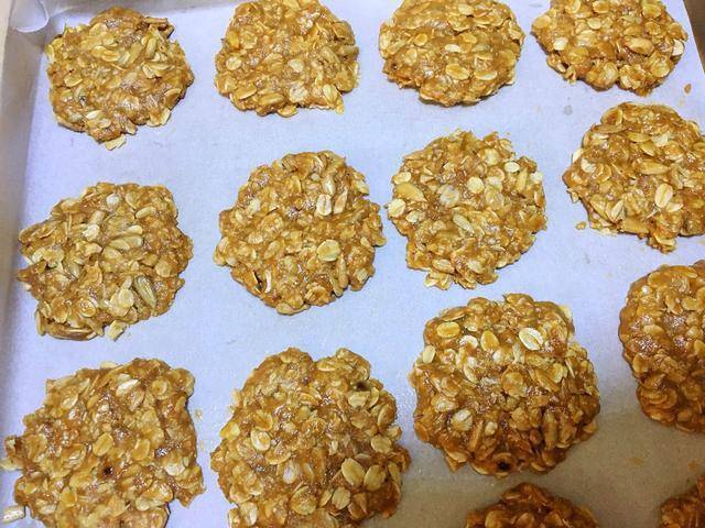 时间|儿子爱吃的红糖燕麦饼,营养又健康,做早餐太合适了