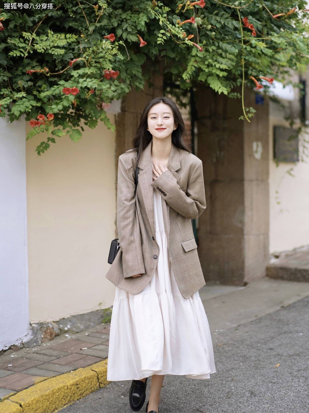 整体 秋天怎么穿洋气又保暖？试试这几款时尚单品，温柔百搭又显气质