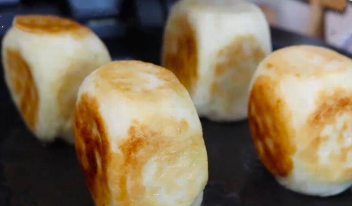 做法|胡萝卜新吃法,除了当成配菜还可以做小饼,香甜可口,太香了