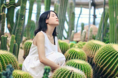 搞笑GIF：妹子，你考慮過豬的感受嗎？ 搞笑整蠱 第16张
