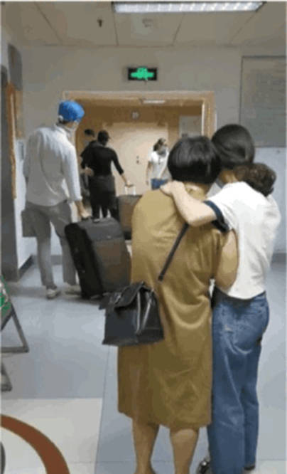 女学生车祸案 a2853d48cee440759b574a1633da007e.jpeg