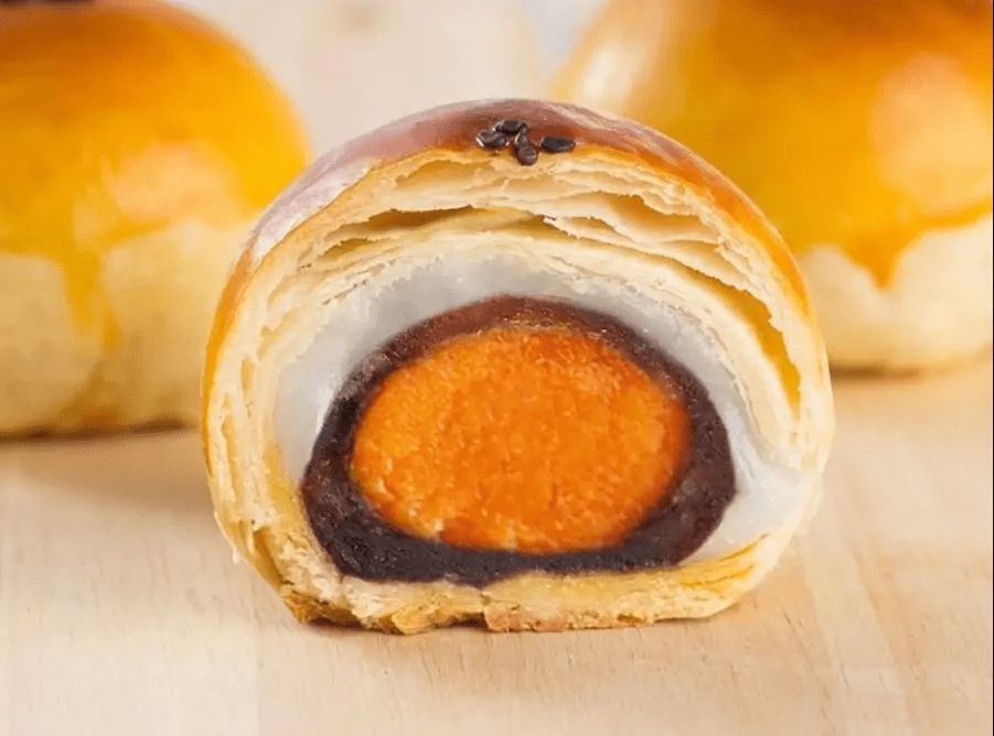 蛋黄酥|经常回购的5款“宝藏零食”分享给大家，价格亲民，味道还特别赞