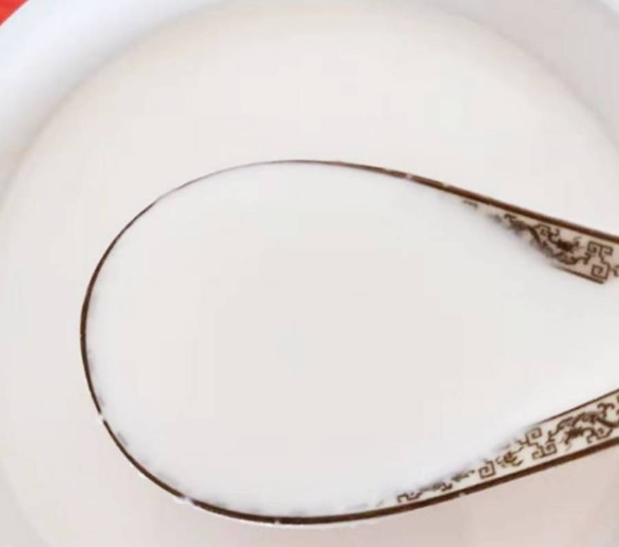 大脑|别再给孩子喝牛奶了,越喝越矮!早餐多吃它,能促进生长发育