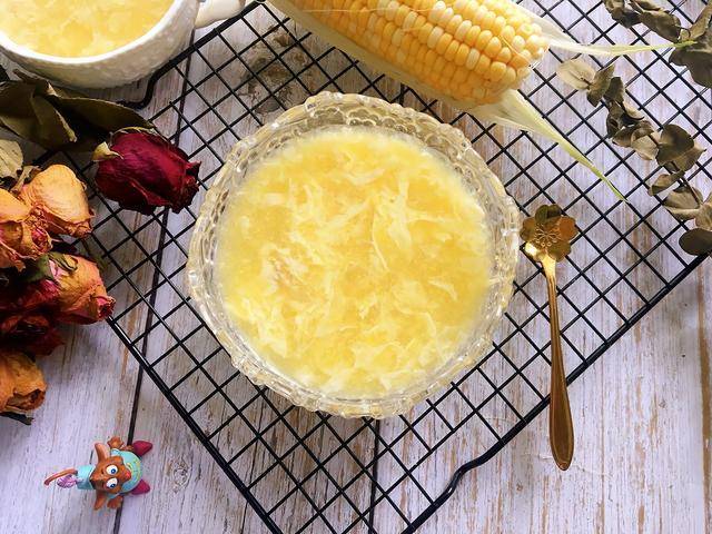 冬天常给孩子喝这个蛋羹,营养全面,不用蒸,煮出来味道更好_玉米粒