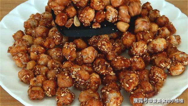 做法|花生米加2个鸡蛋,没想到这么好吃,外酥里脆,当零食下酒都可以