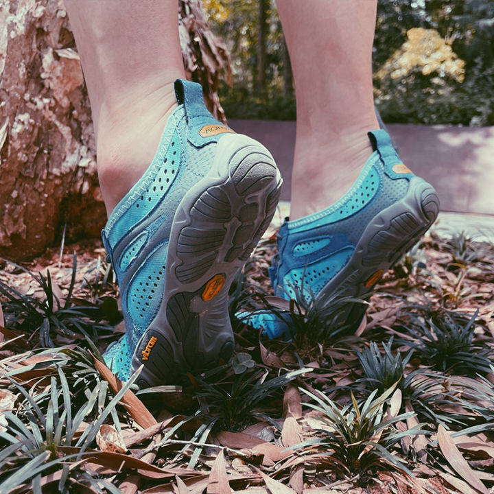 爱好者 这双五指鞋，街上回头率超高