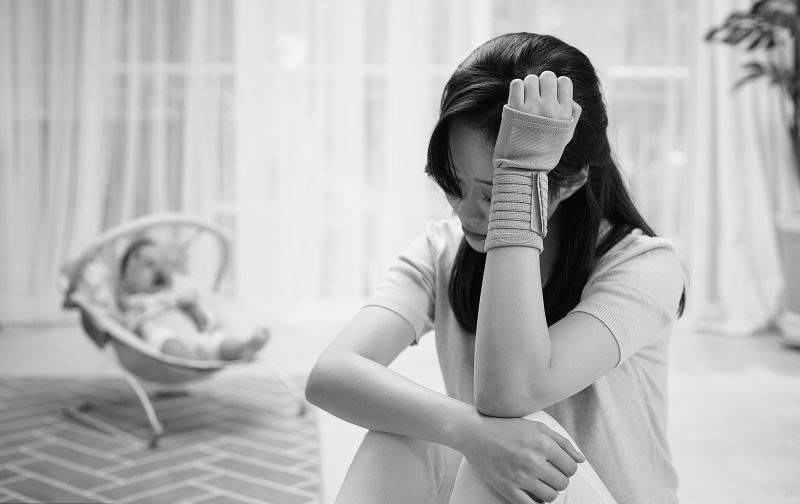 产后抑郁有多严重?家属们应该了解这些,让妈妈们远离抑郁_情绪