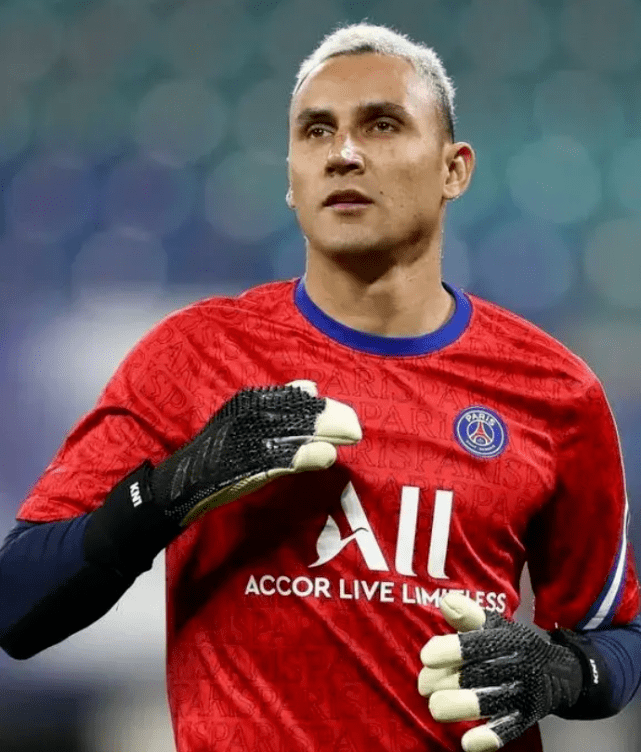 后悔吗?多纳鲁马在巴黎沦为替补 加盟至今仅踢2场比赛