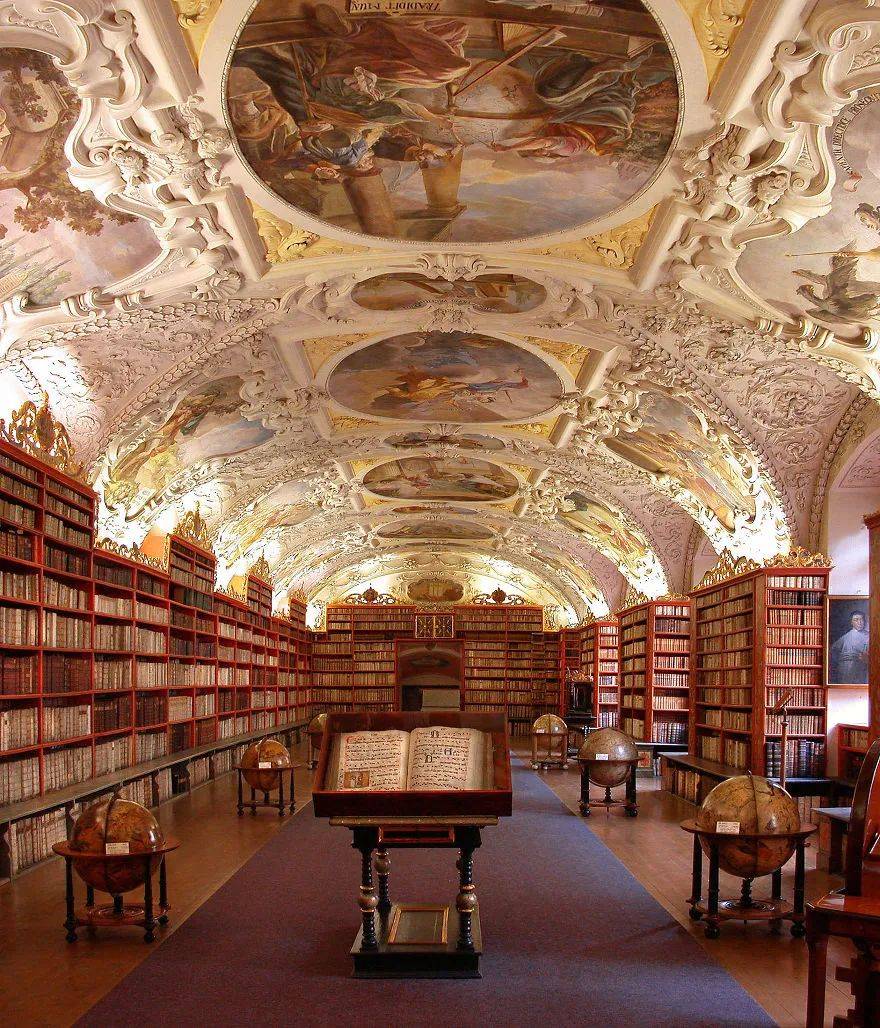 世上最美图书馆：如果有天堂，天堂应该是图书馆的模样