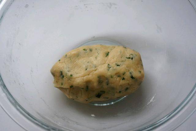 葱花|鲜香美味的葱油桃酥,酥掉渣,味道更丰富,年前零食学起来