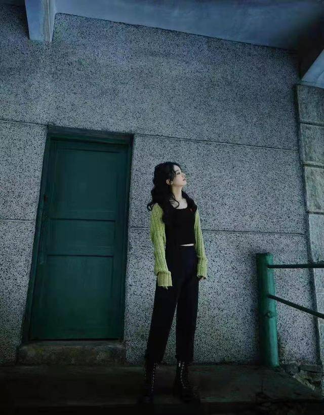 好身材 小个子最好学赵丽颖学穿搭，150穿出170，照着穿就行