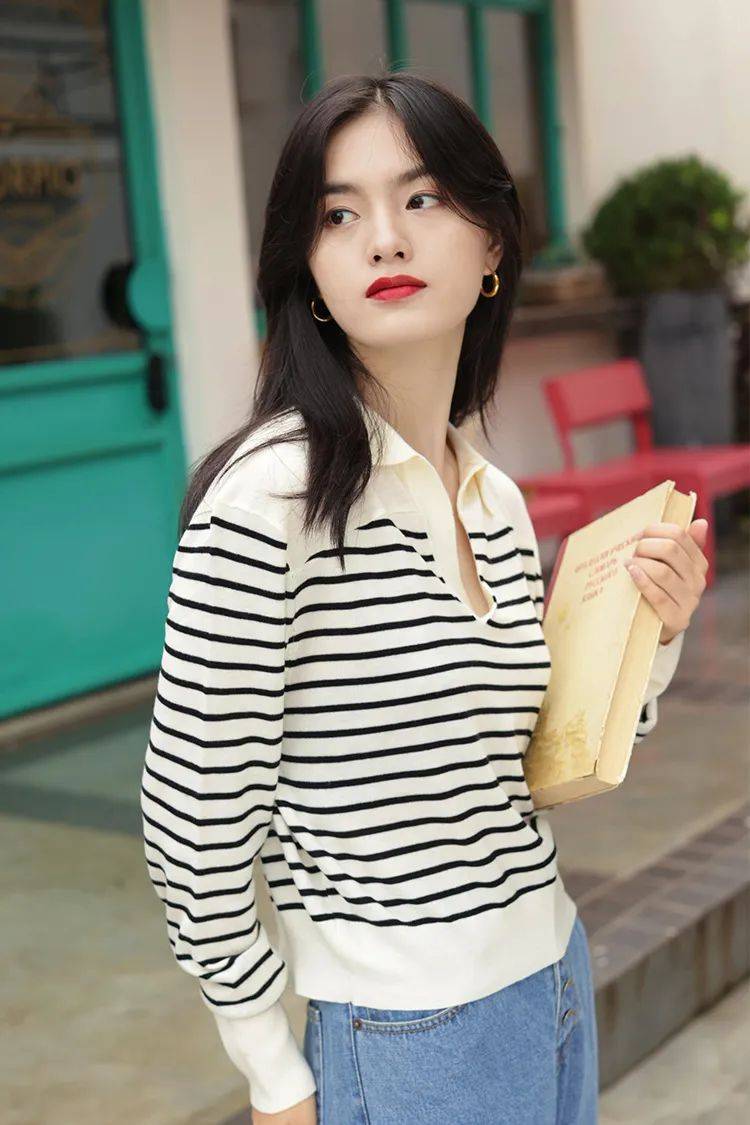 设计 秋天外套里面穿什么?这4种经典内搭让你一直美下去！