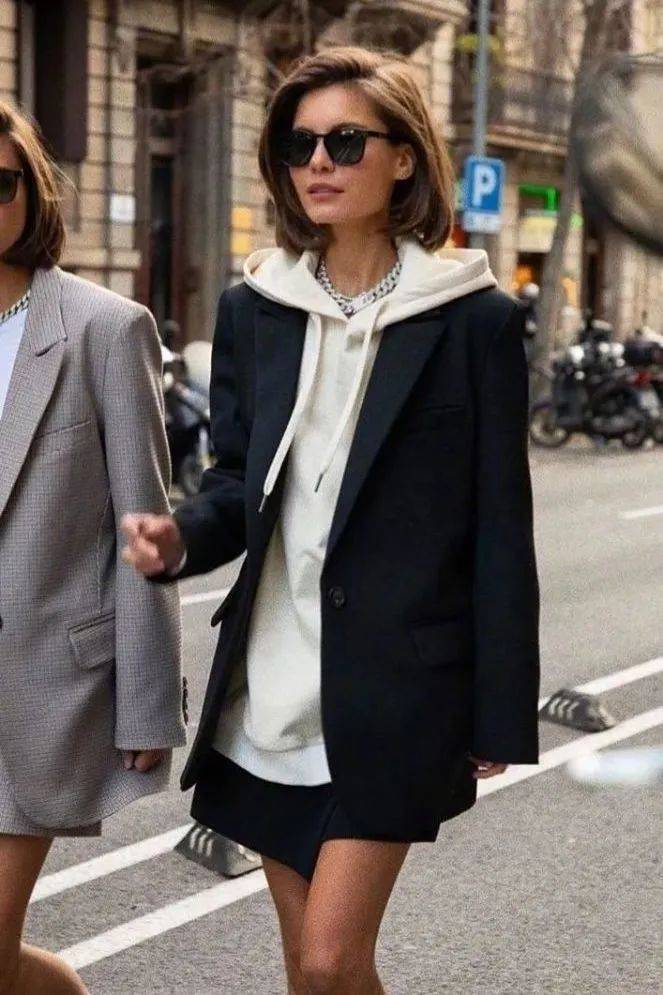 设计 秋天外套里面穿什么?这4种经典内搭让你一直美下去！