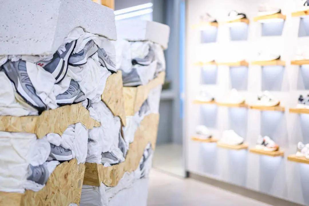 成都 为什么这家New Balance这么酷？