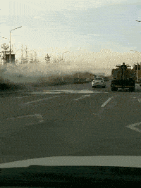 搞笑GIF：不怕學校沙雕多，就怕沙雕們住一窩 搞笑整蠱 第10张