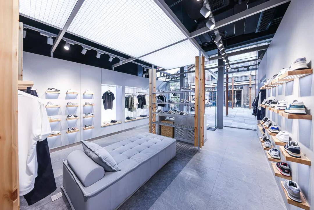 成都 为什么这家New Balance这么酷？