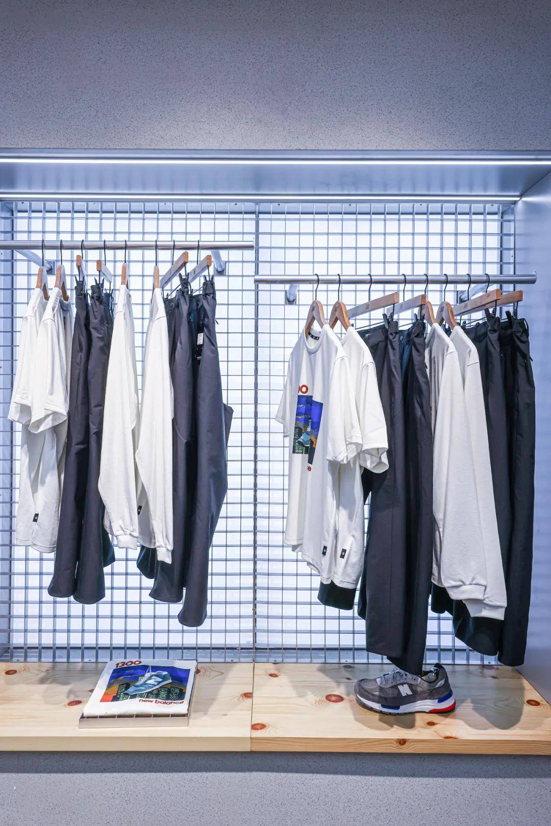 成都 为什么这家New Balance这么酷？