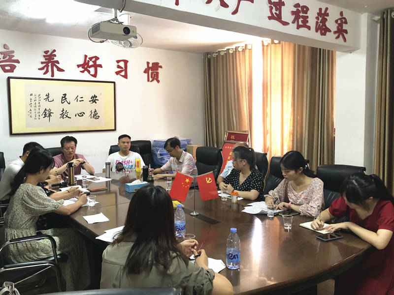苏派教育课改中心专家走进冷水江市安德学校开展阶段性指导工作