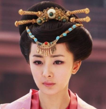 发型古代女子发型多样，没有发胶是如何固定的？老祖宗的方法至今受用