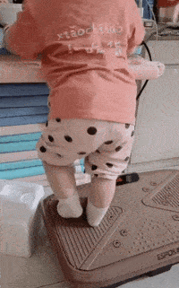 搞笑聊天記錄：孫女，你未來公公有什麼喜好，孫女的回復笑噴了！ 搞笑整蠱 第3张