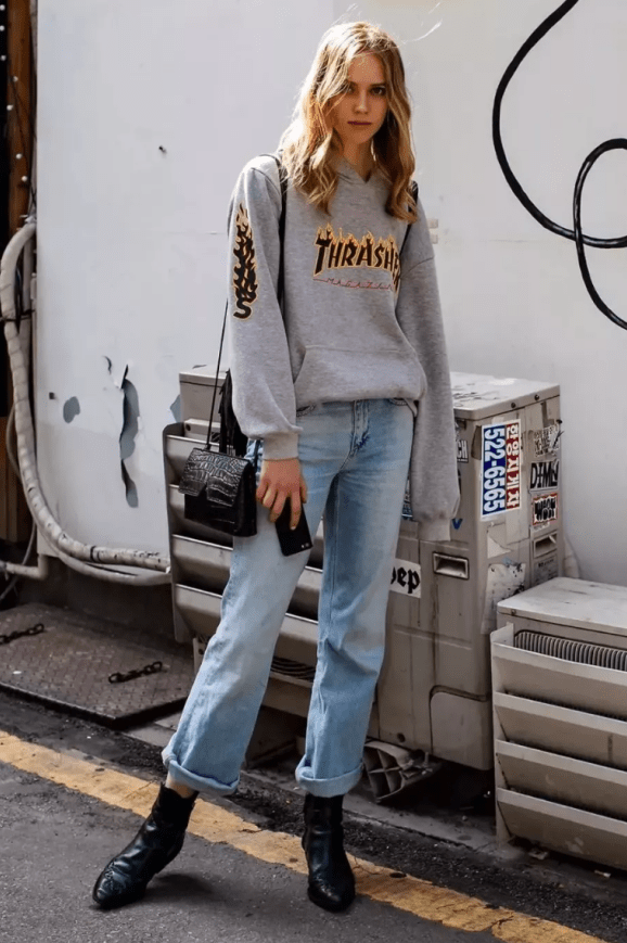 经典 卫衣+阔腿裤，今秋最舒适时髦的搭配！