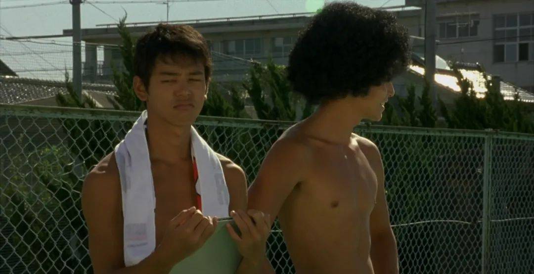 青春|这部『奇葩』青春喜剧片，可能是国庆档黑马