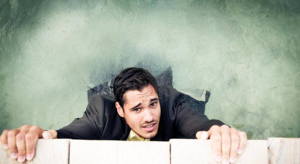 怎么做才会让老公越来越爱你 8a2da7f97c09421a9beb894e41e25b32.jpeg