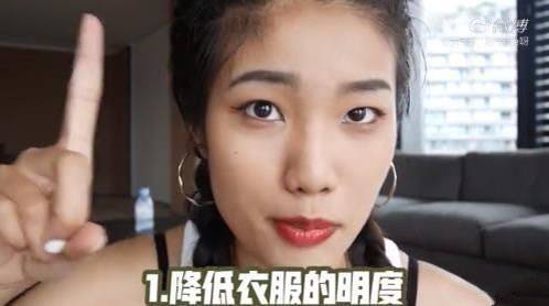 佟丽娅 黑黄皮就不能随心所欲穿衣？参考佟丽娅的选色技巧，让你白好几倍