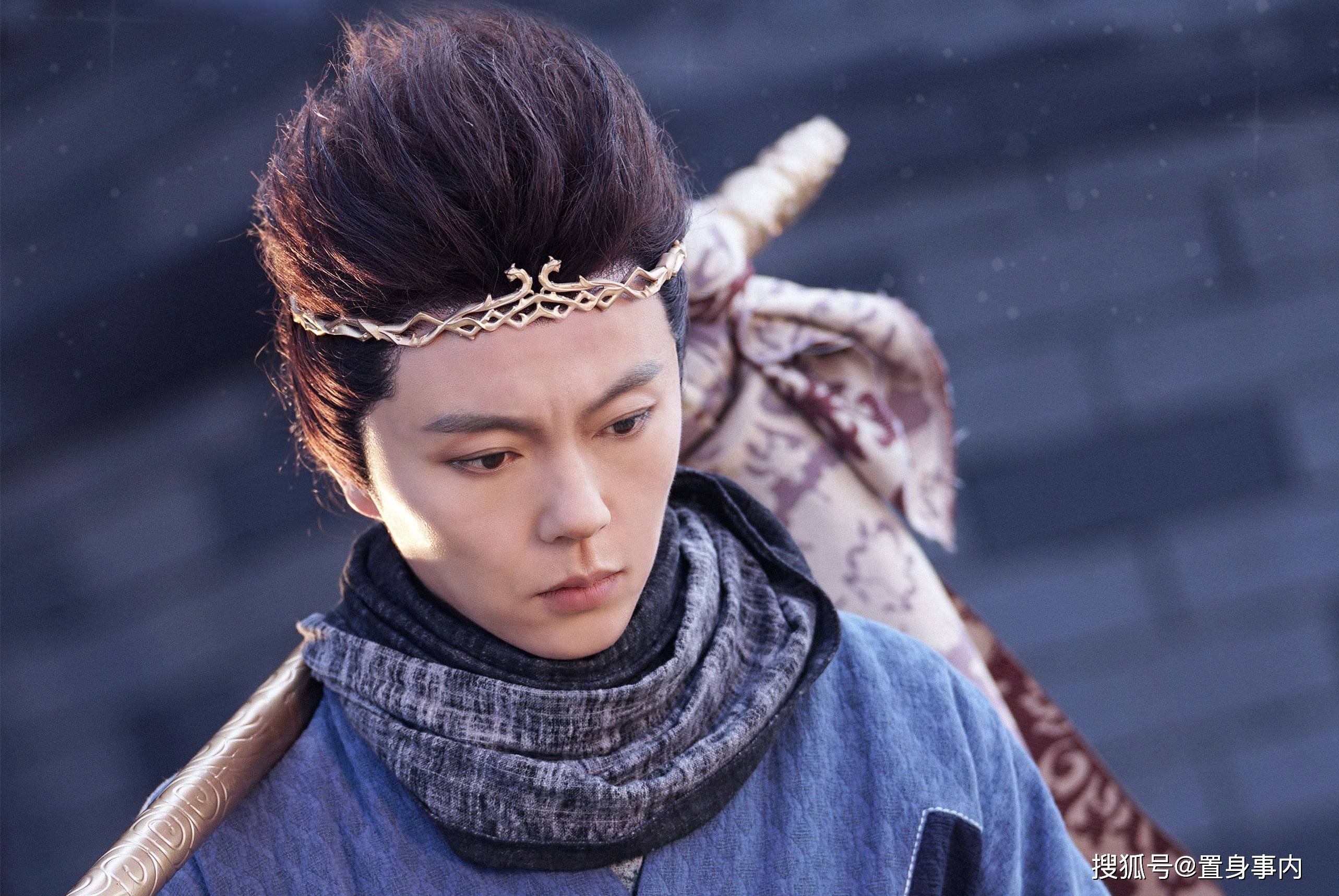 原创李连杰接班人谢苗,37岁糊成这样是因为周润发?真相没那么简单