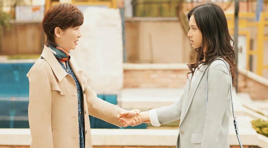 李小美|11天狂揽1.2亿票房,《关于我妈的一切》上映后引爆观众泪腺