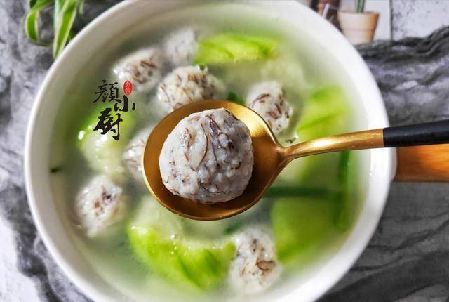 丝瓜配什么煮水喝好 16273f15b9d646cba94359438bceae62.jpeg