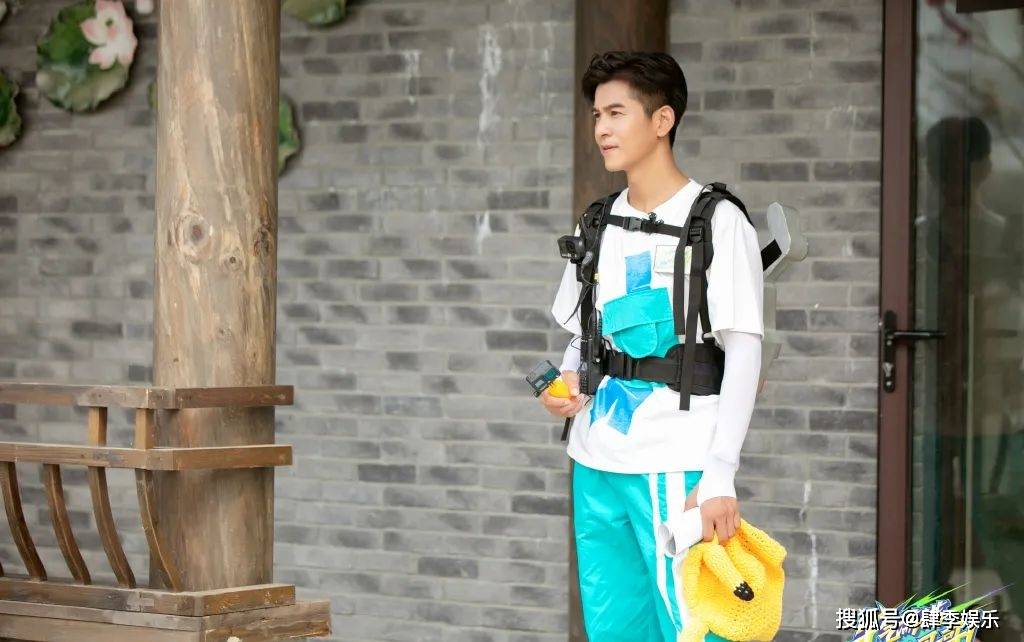 曾舜|《牛气满满的哥哥》：灭霸宽成优雅捡漏王，只怪小哥队“太优秀”