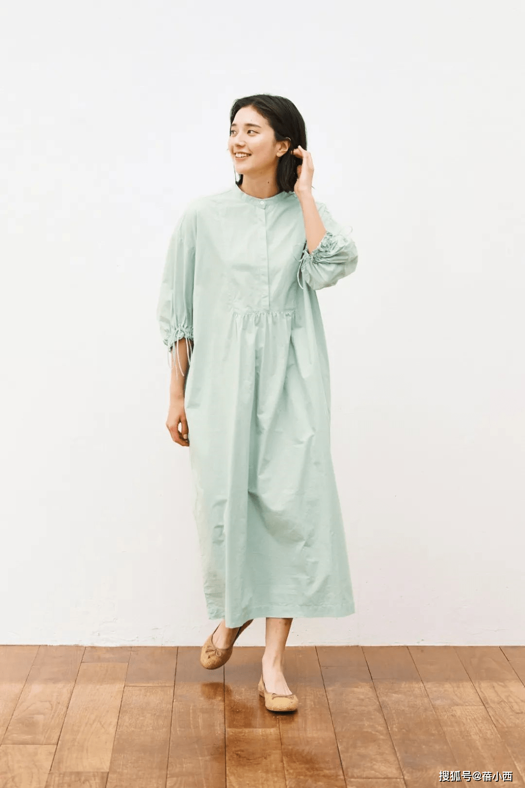 浅棕色 精致优雅的日系穿搭，慵懒中又不乏时尚感，30岁的女性必须学一下