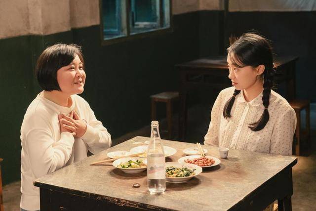 喜剧|贾玲新戏定档，男主咖位不输沈腾，票房能超《李焕英》的54亿?