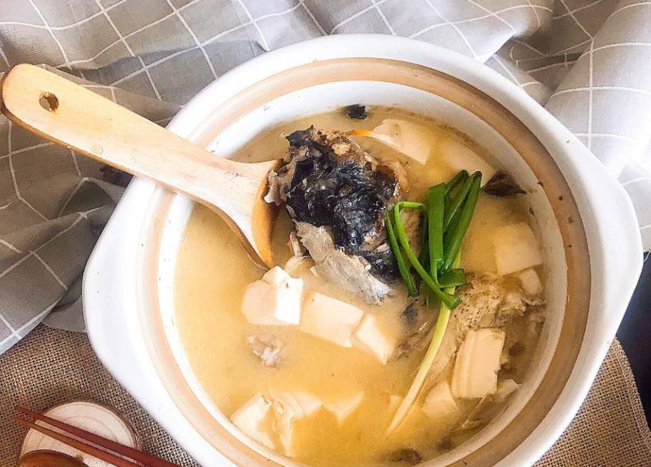 杀猪菜做什么好吃又快 3e7fcb707e8e4e11890ec93e30482e79.jpeg