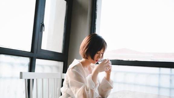 5e94952db09a41a581e4d3e9c32e807a.jpeg
